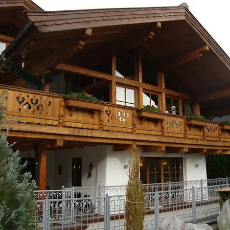 Haus Andreas Apartment Kitzbuhel Exterior photo